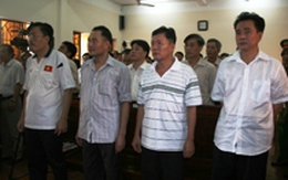 “Siêu lừa” Nguyễn Lâm Thái lĩnh 26 năm tù giam